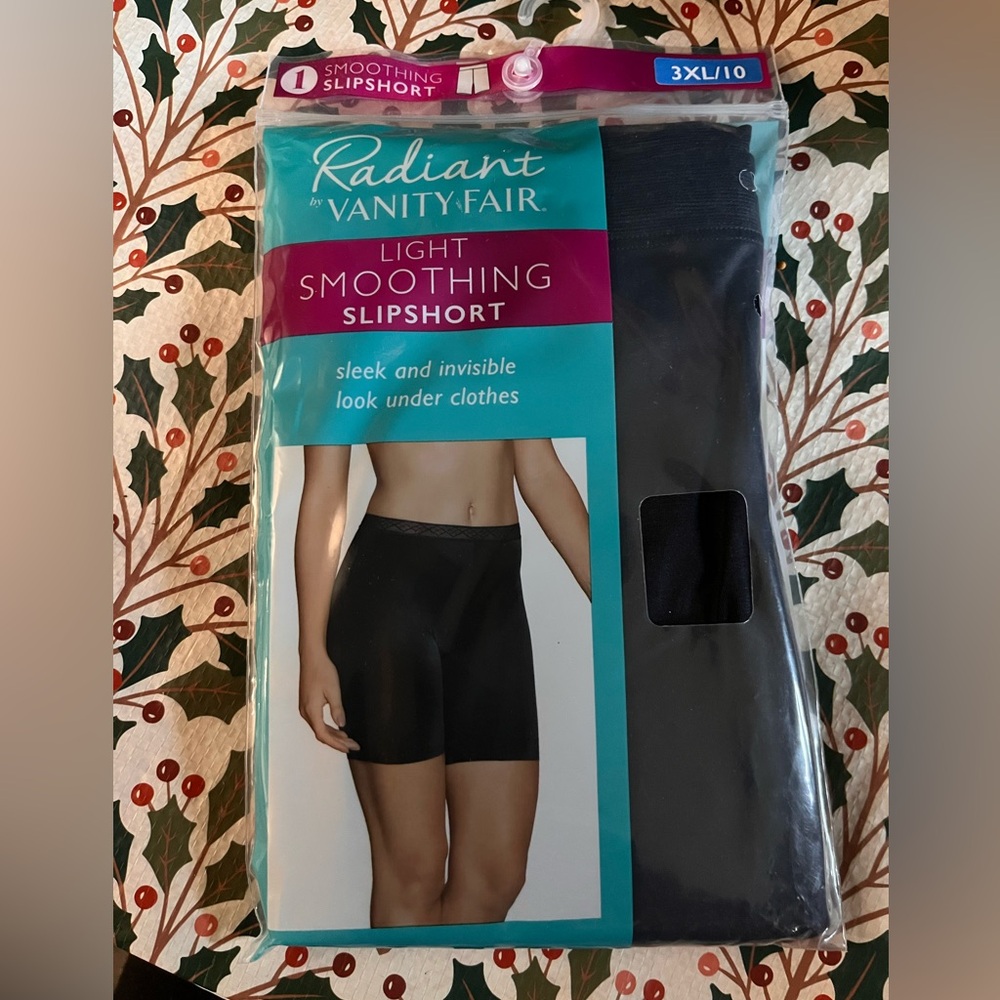 Vanity Fair Radiant Black Slipshort